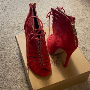 Bella Marie red ankle heels